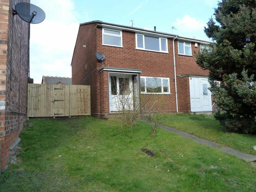 3 bedroom semidetached house for rent in Stourbridge Road, Stourbridge
