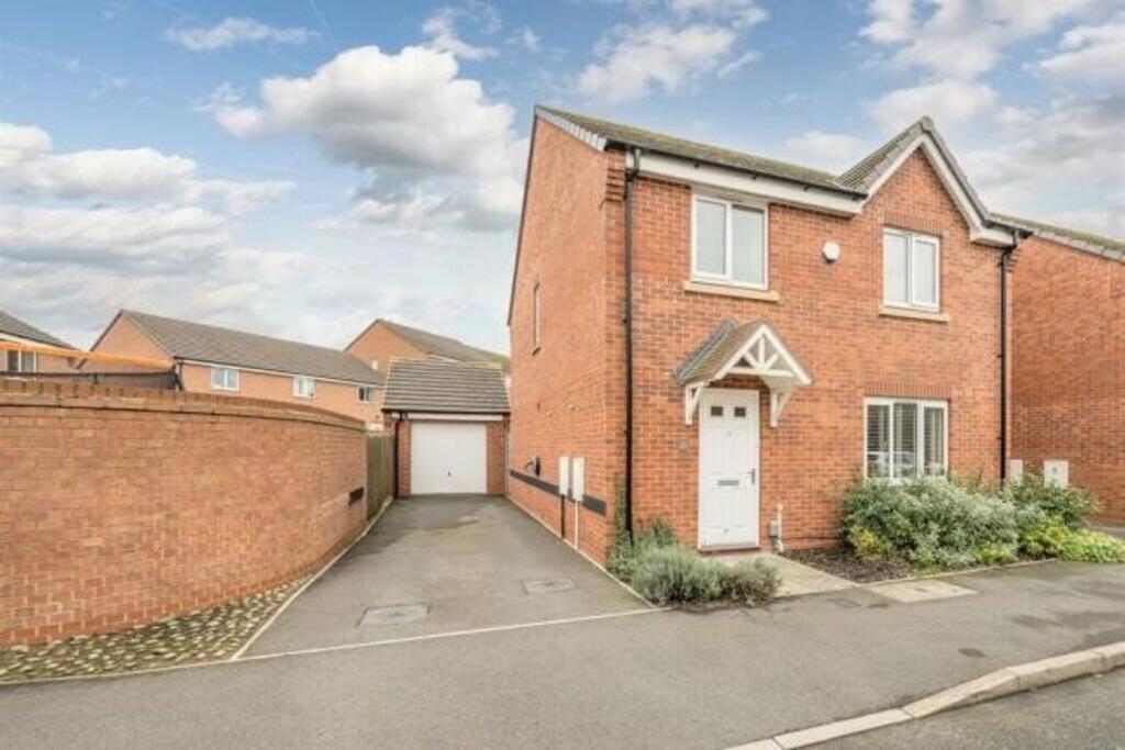 Main image of property: Field Siding Way, Kingswinford