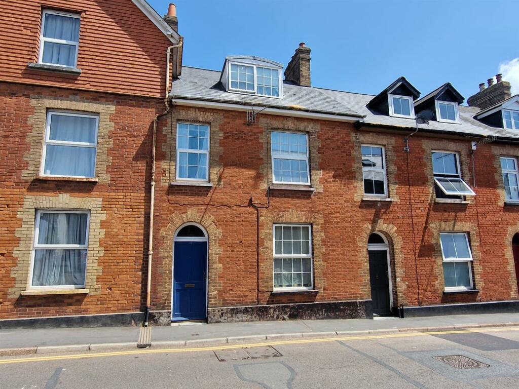 6 bedroom house for sale in Barrington Street, Tiverton, EX16