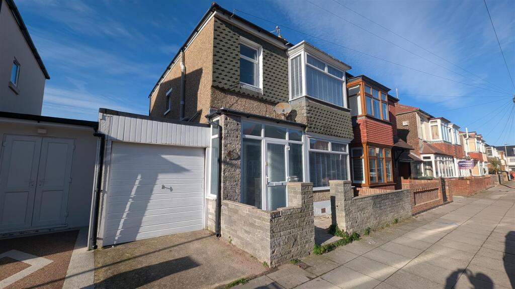 Main image of property: MARTIN ROAD, COPNOR, PO3 6JZ