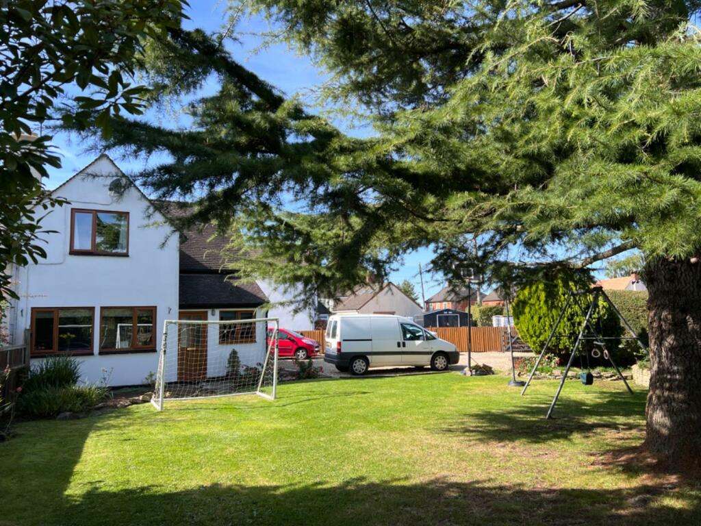 Main image of property: Bath Road, Leonard Stanley, Stonehouse