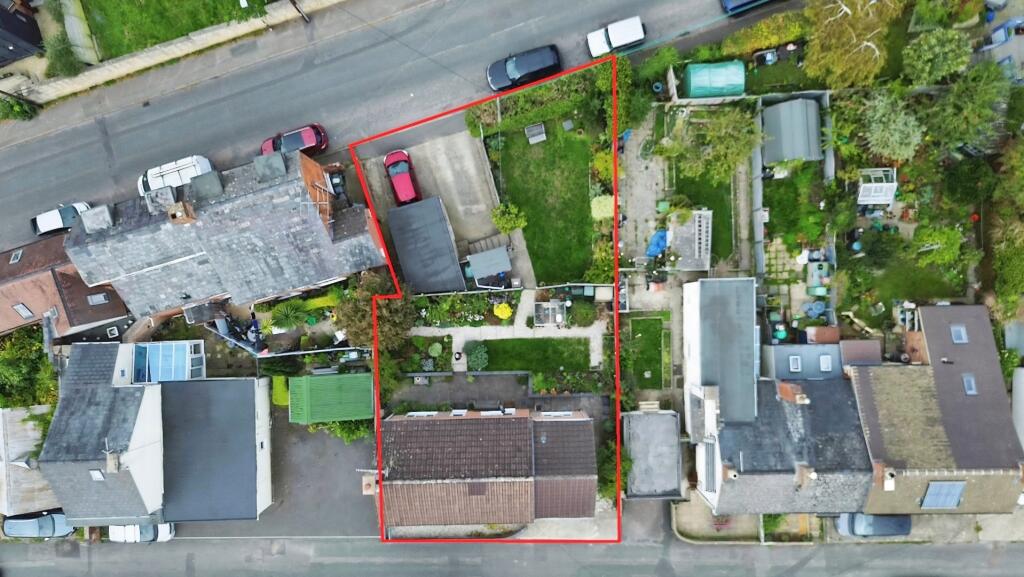 Main image of property: Middle Street, Uplands, Stroud