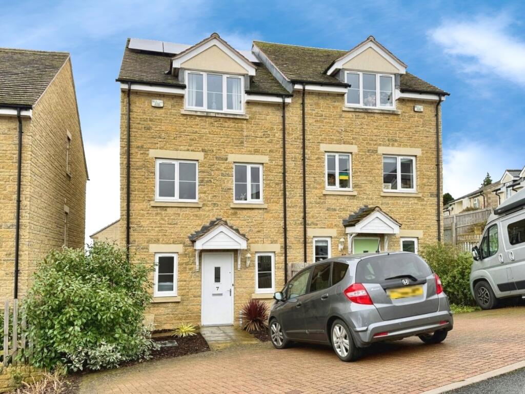 Main image of property: Blenheim Rise, Randwick, Stroud