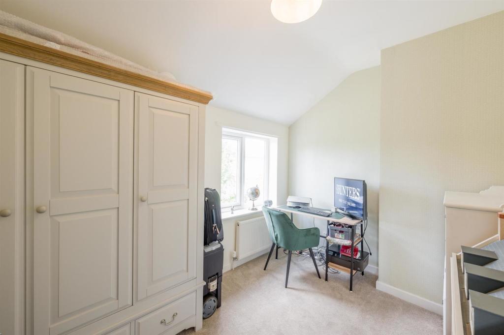 3 bedroom end of terrace house for sale in South Road, Stourbridge, DY8