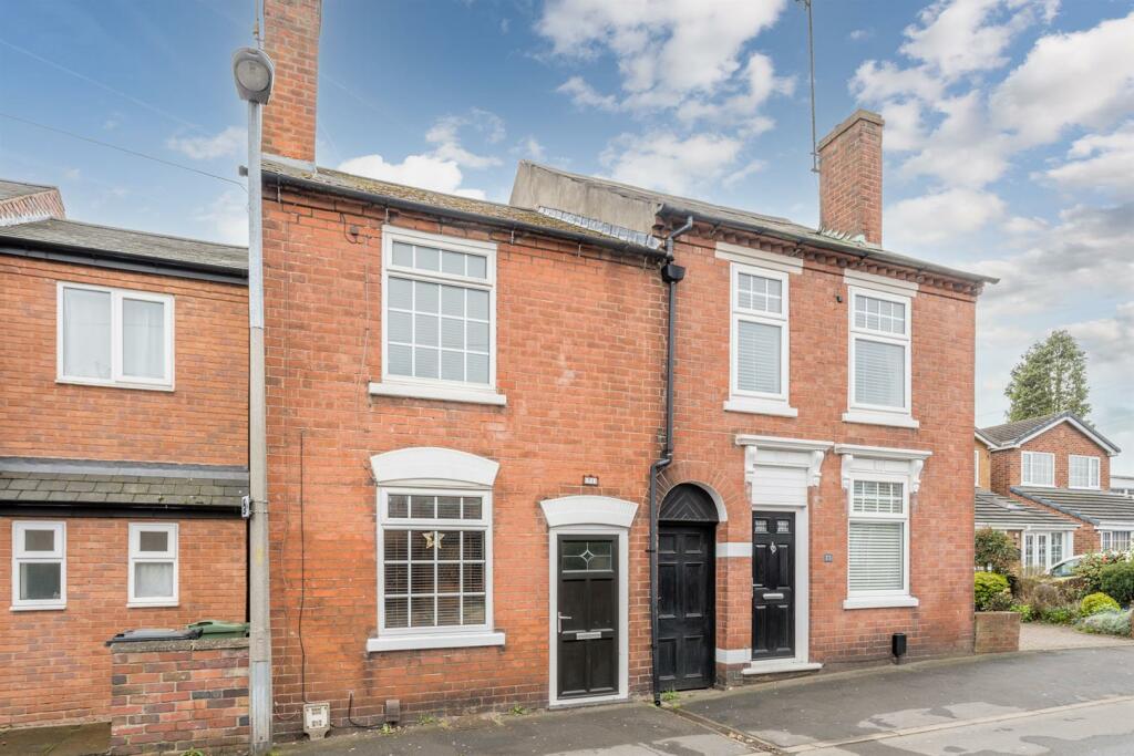 2 bedroom semidetached house for sale in Water Street, Kingswinford