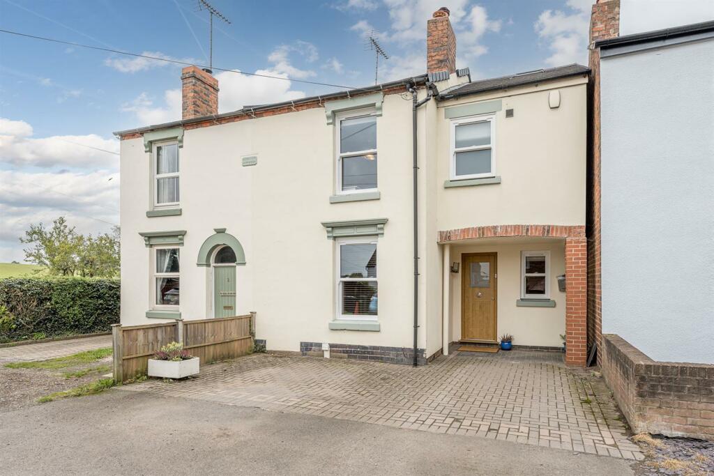 4 bedroom semidetached house for sale in Geranium Cottages, New Road