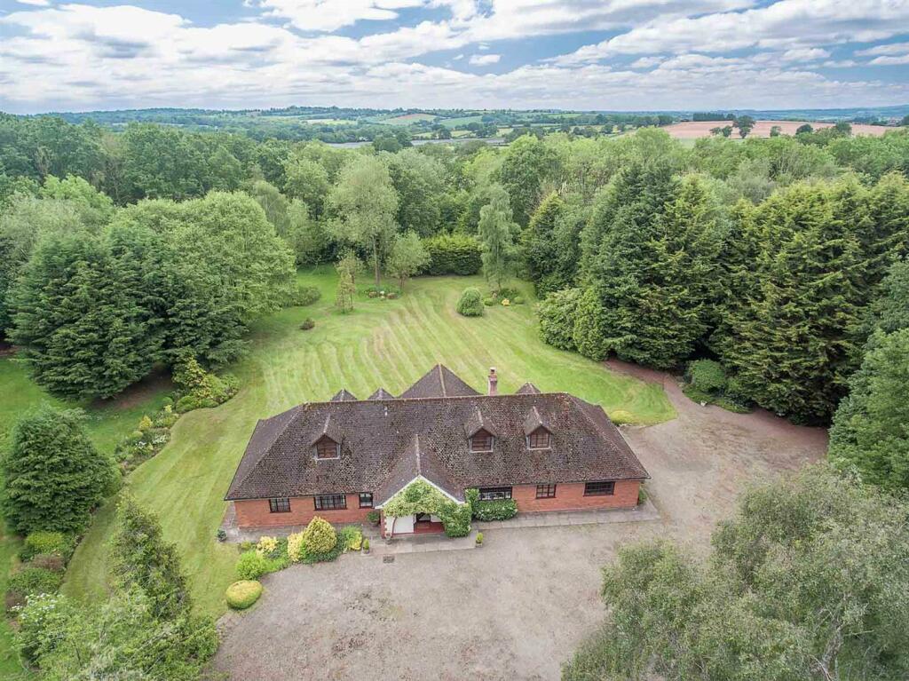 Main image of property: Lane Green Coppice, Six Ashes, WV15 6ER