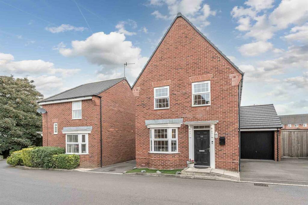 4 bedroom detached house for sale in John Corbett Drive, Amblecote, DY8