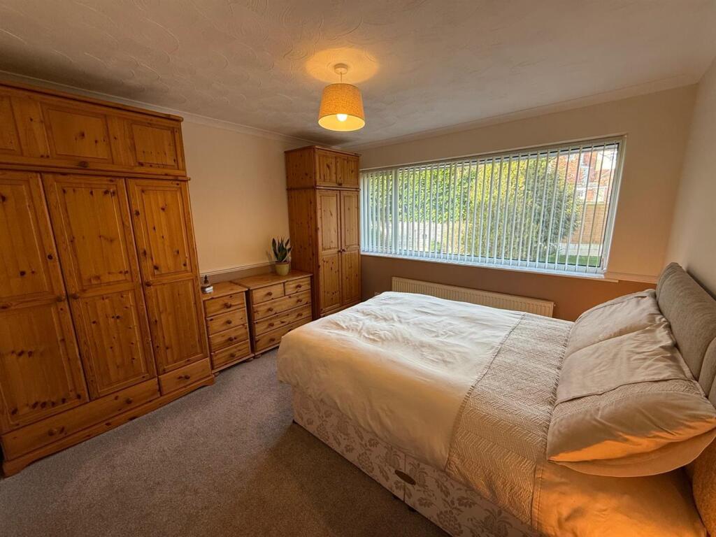 Additional property image - Kenswick Drive, Halesowen, B63 4QZ