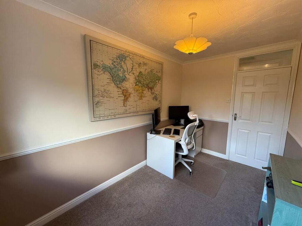 Additional property image - Kenswick Drive, Halesowen, B63 4QZ