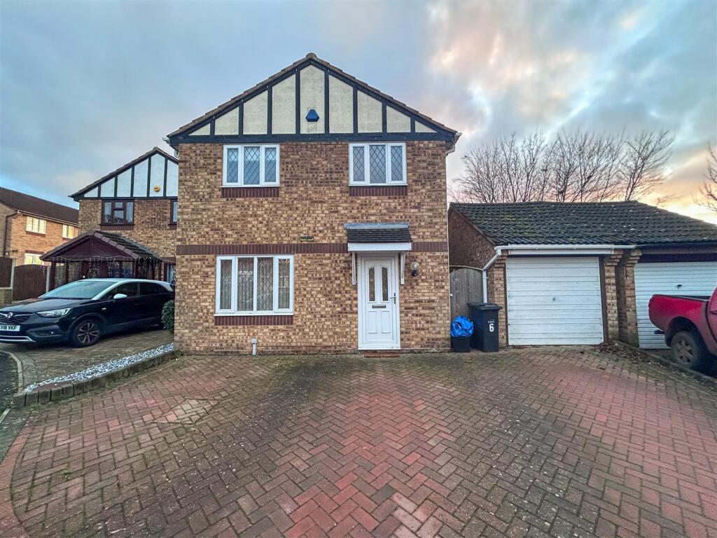 Main image of property: Chaucer Close, Stourbridge, DY8 4PL