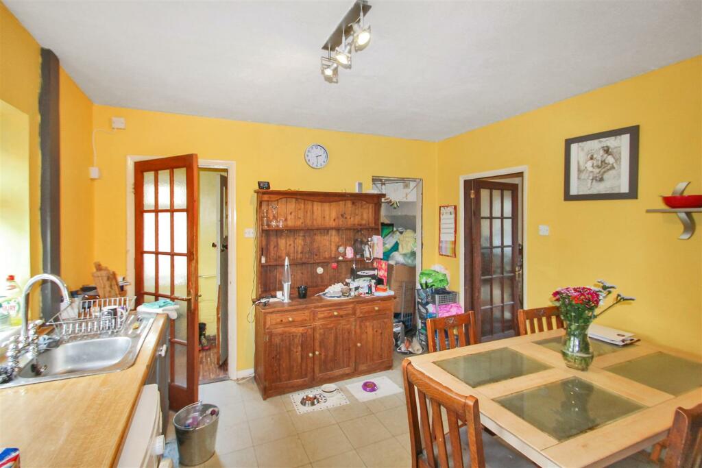 3 bedroom terraced house for sale in Denford Road, Ringstead, NN14