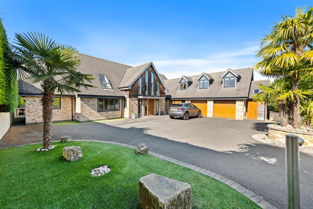 Main image of property: Oundle Road, Thrapston