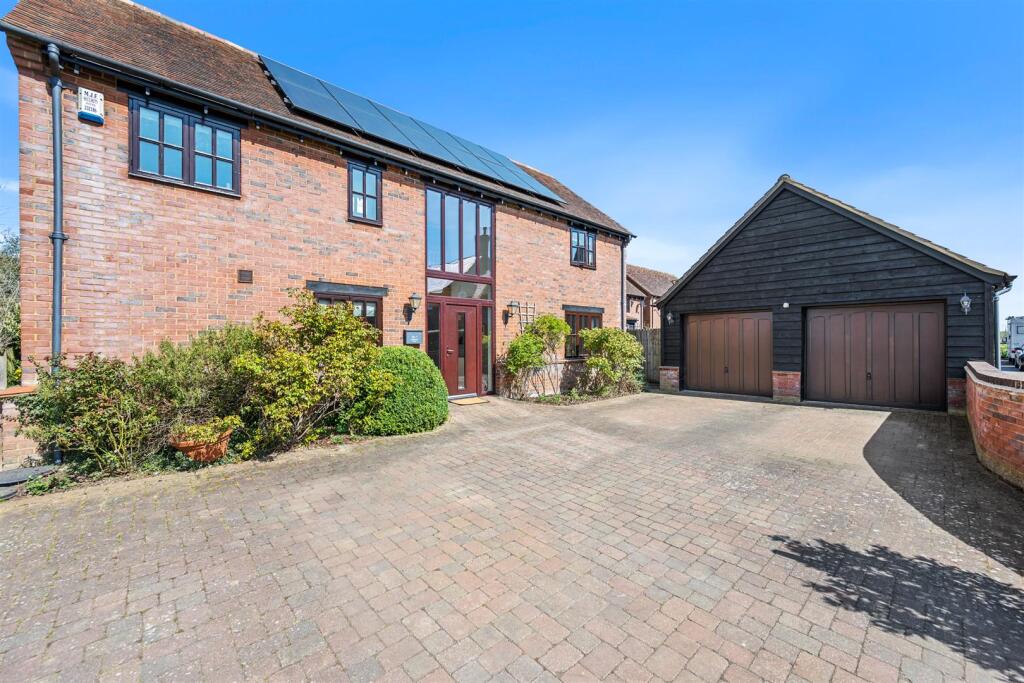 Main image of property: Linden Grove, Keyston, Cambridgeshire, PE28 0RG