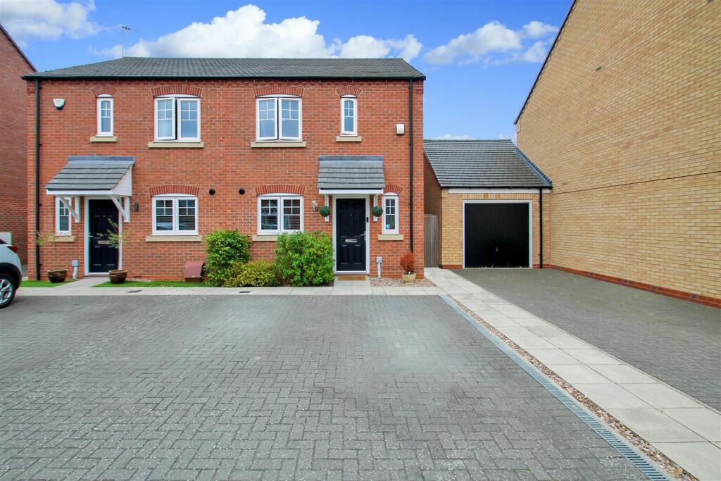Main image of property: Rockingham Rise, Raunds