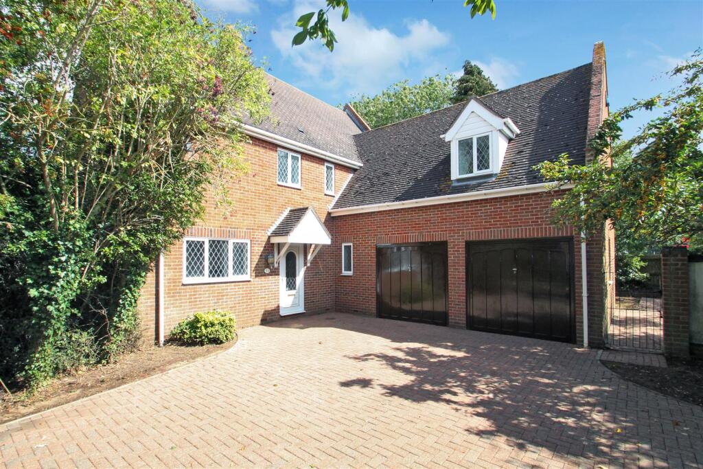 Main image of property: High Street, Spaldwick