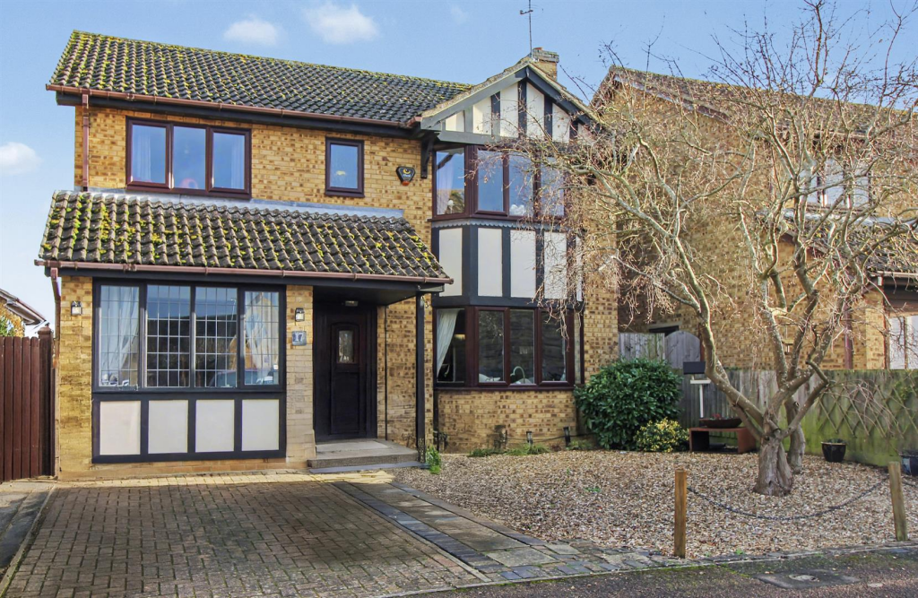 Main image of property: Burystead Rise, Raunds, NN9 6RZ