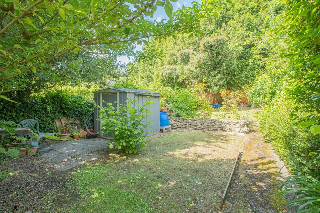 Additional property image - Newbridge Hill, Bath, BA1 3PU