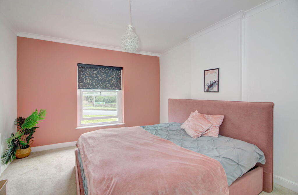 Additional property image - London Road, Wick, Bristol, BS30 5SJ