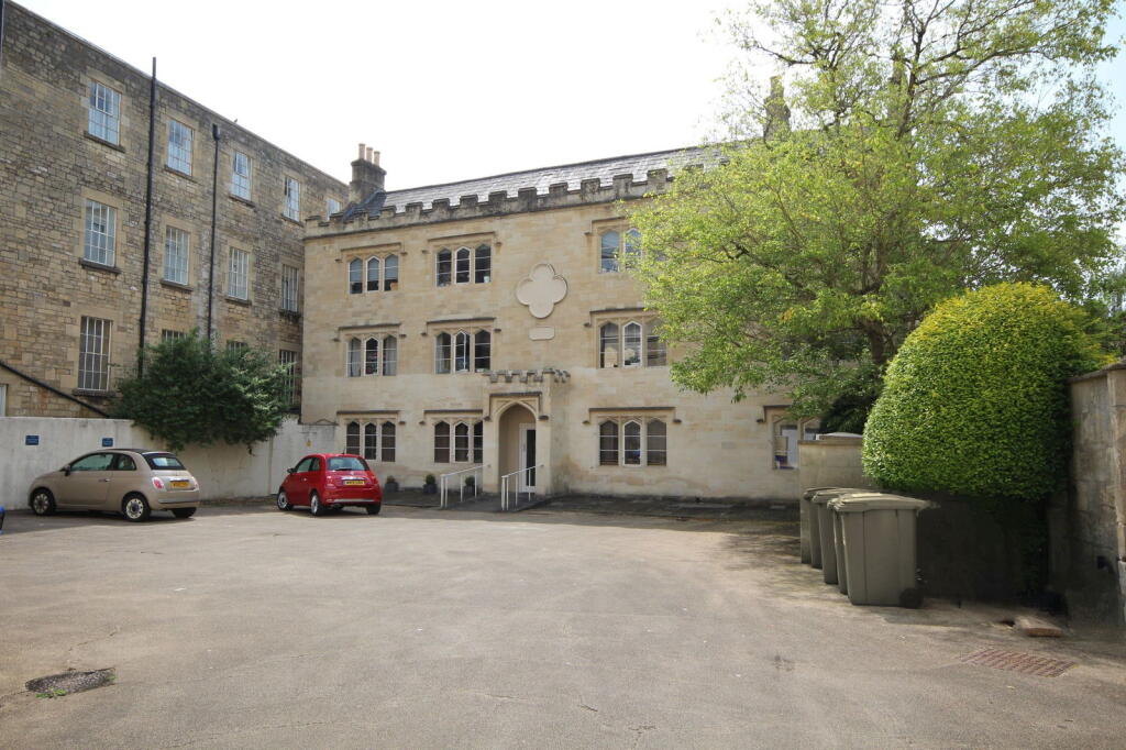 Main image of property: Sutcliffe House, London Road, Bath, BA1 6AJ