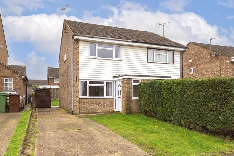 2 bedroom semidetached house for sale in Pope Drive, Staplehurst, Tonbridge, Kent, TN12 0TL, TN12