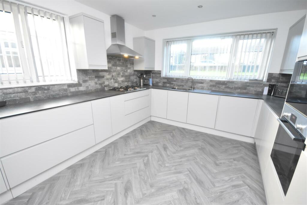 Additional property image - New House Lane, Clayton Heights, Bradford