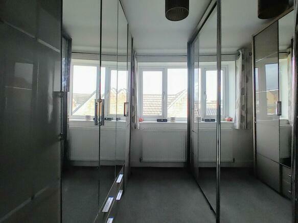 Additional property image - Shibden Heights View, Queensbury, Bradford