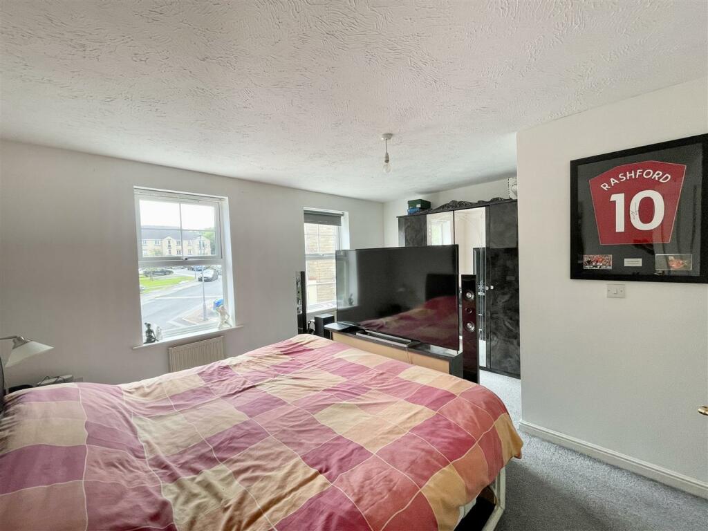 Additional property image - Tanner Hill Road, Bradford