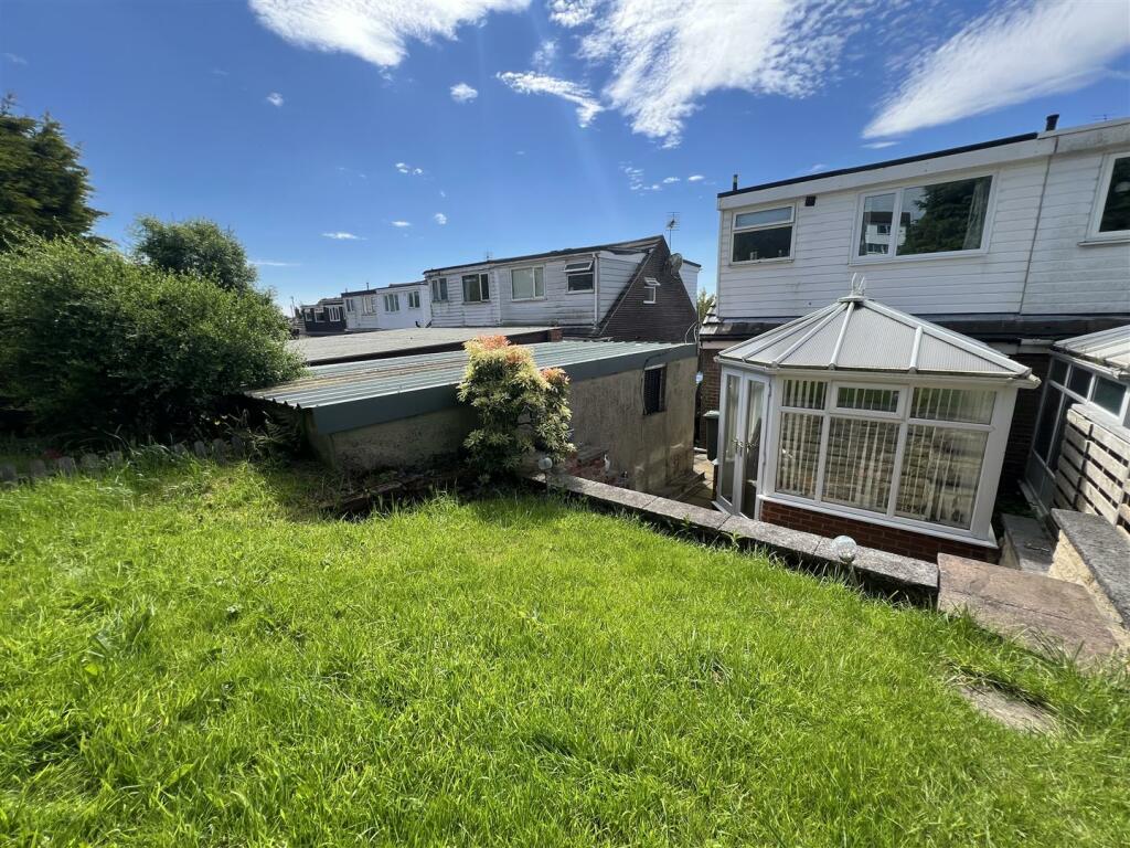 Additional property image - Longhouse Drive, Denholme, Bradford