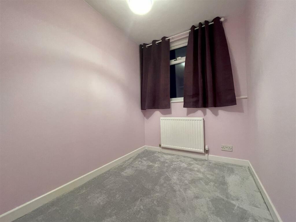 Additional property image - Longhouse Drive, Denholme, Bradford