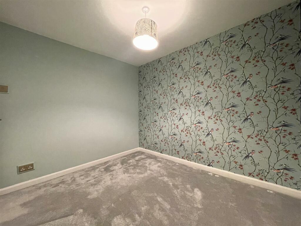 Additional property image - Longhouse Drive, Denholme, Bradford