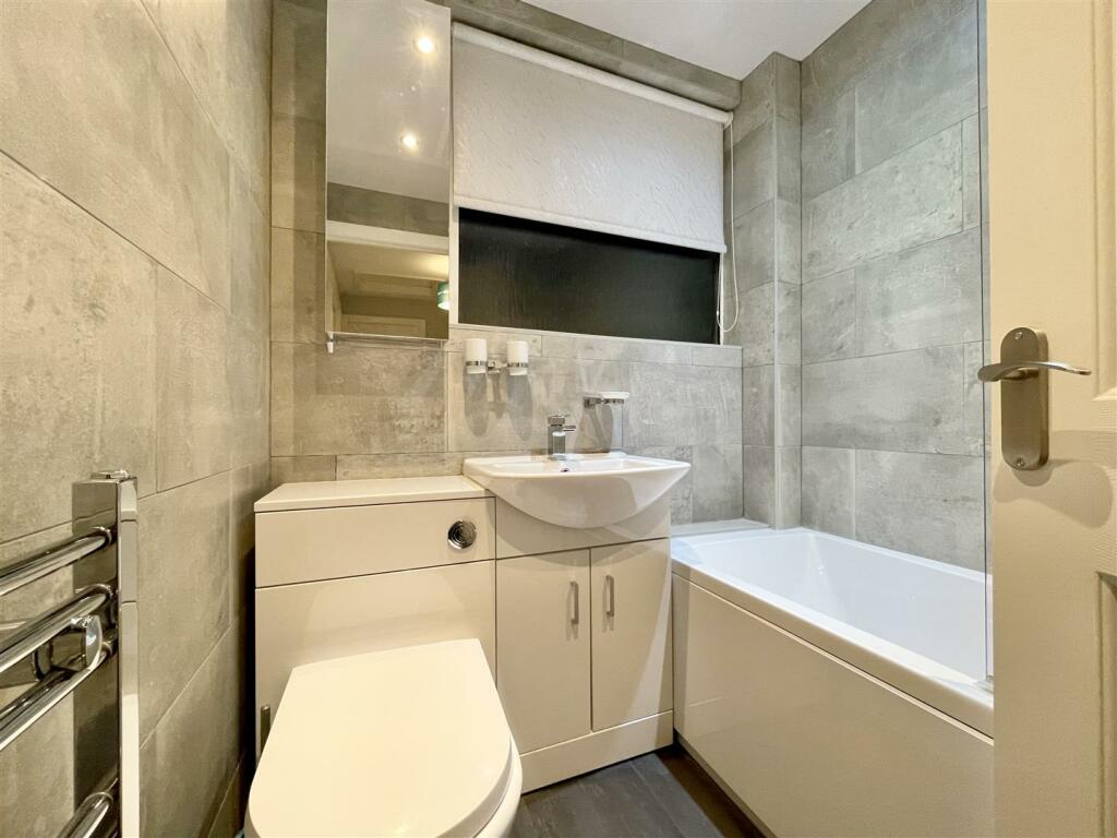 Additional property image - Longhouse Drive, Denholme, Bradford