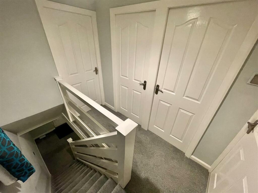 Additional property image - Longhouse Drive, Denholme, Bradford