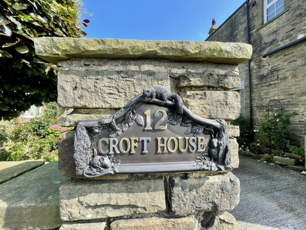 Additional property image - School Ridge, Thornton, Bradford