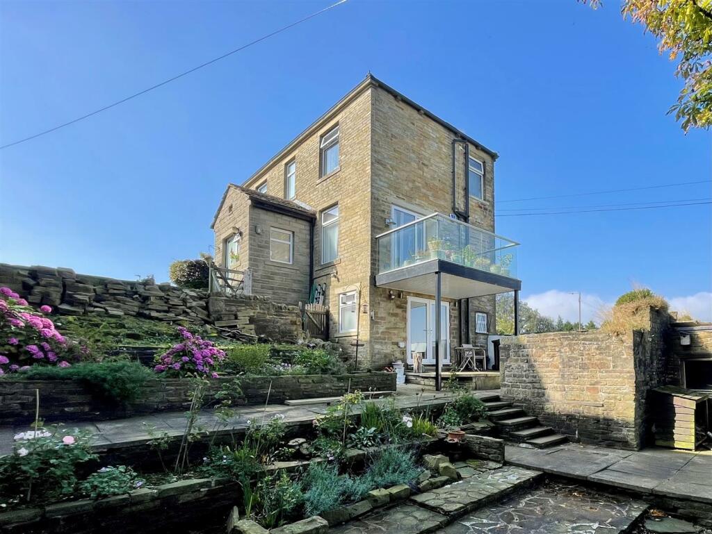 Additional property image - School Ridge, Thornton, Bradford