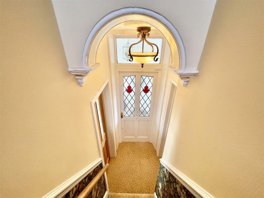 Additional property image - School Ridge, Thornton, Bradford