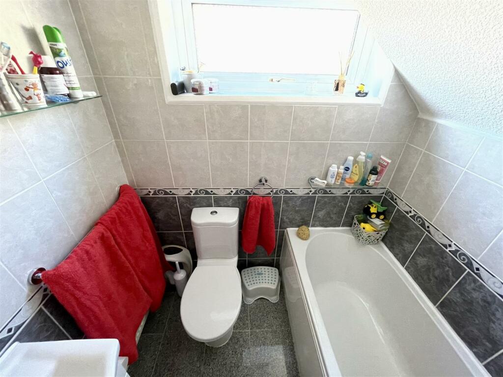 Additional property image - Moor Close Road, Queensbury, Bradford