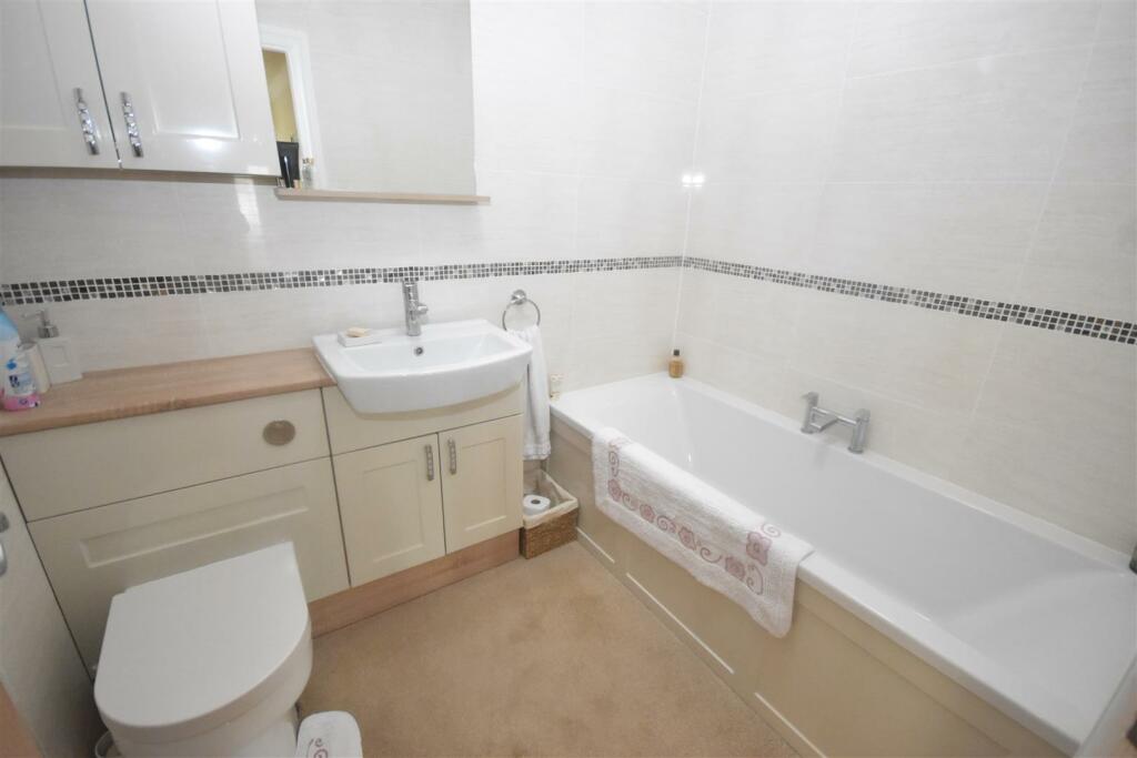 Additional property image - Thorn Drive, Queensbury, Bradford