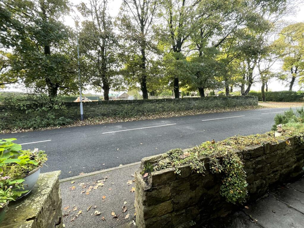 Additional property image - Lane Side, Wilsden, Bradford