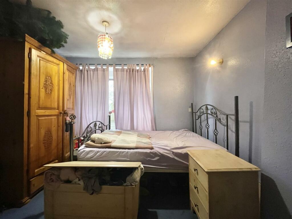 Additional property image - Lane Side, Wilsden, Bradford