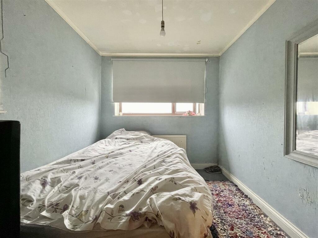 Additional property image - Lane Side, Wilsden, Bradford
