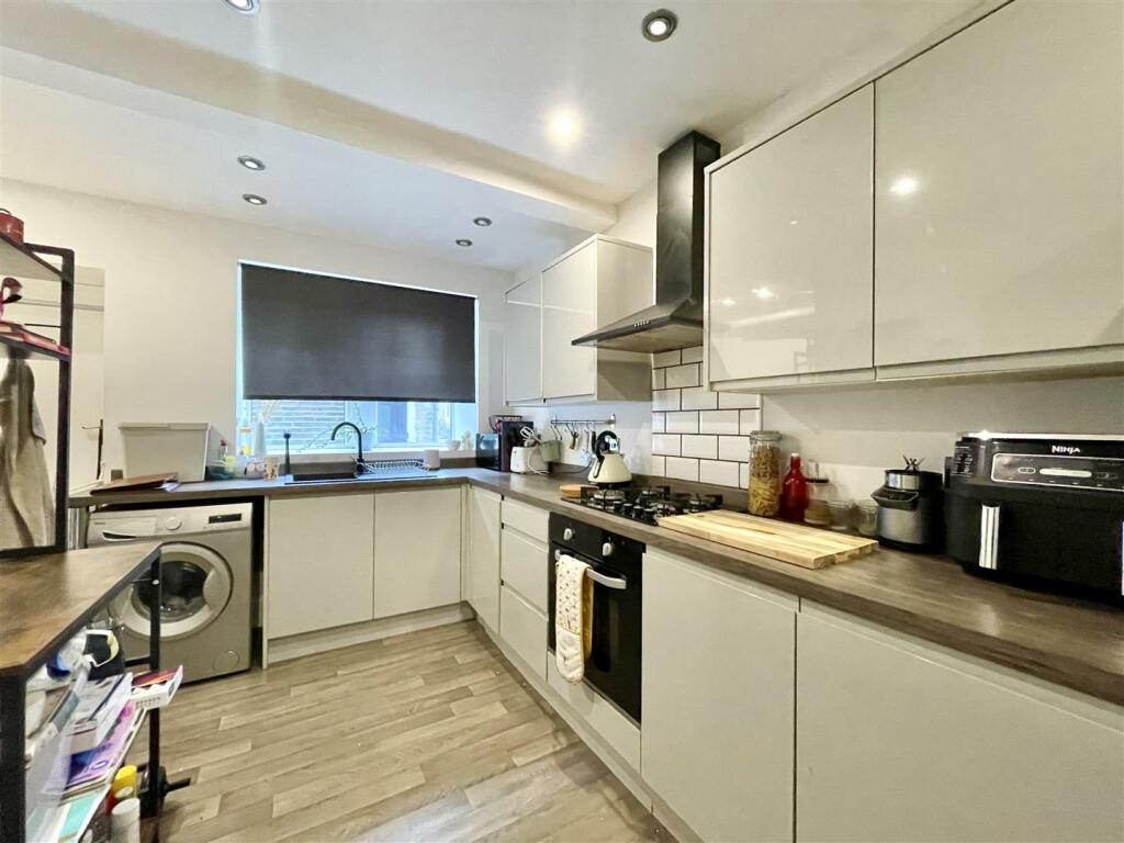 Additional property image - Thornton Road, Thornton, Bradford
