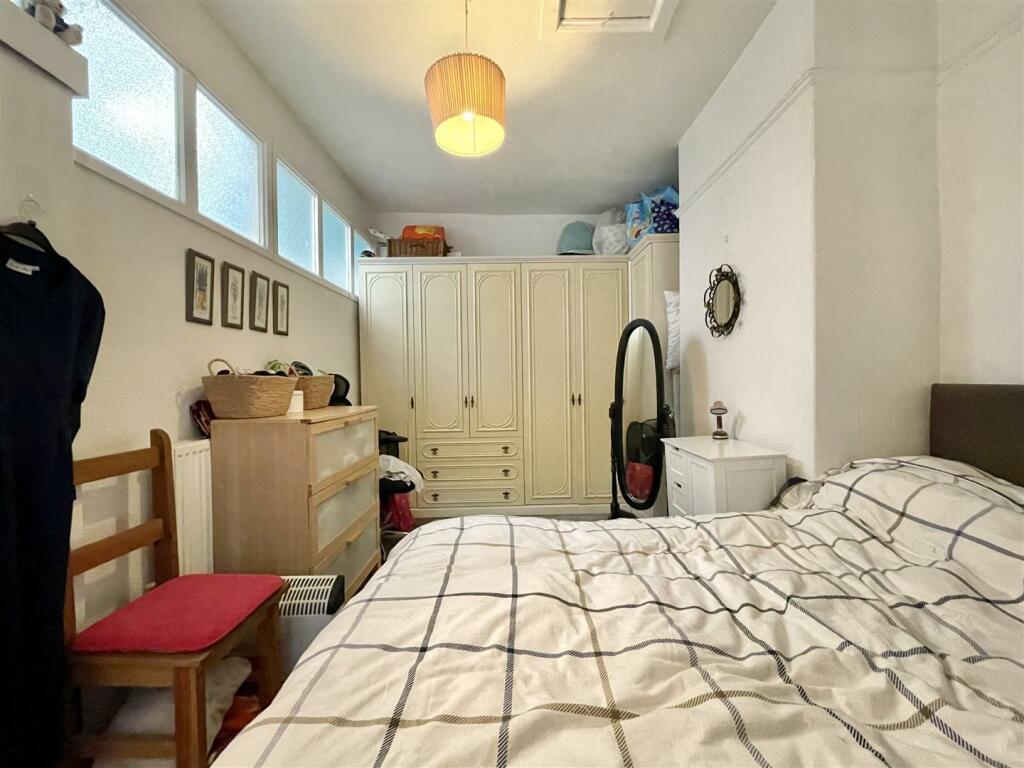Additional property image - Bright Street, Clayton, Bradford