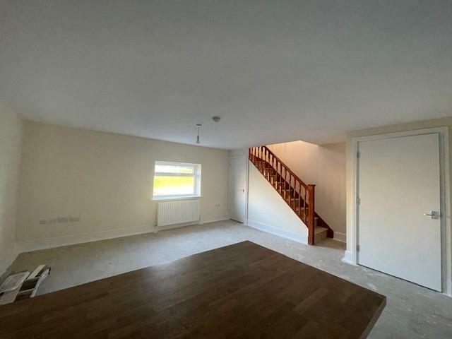 Additional property image - Highgate Road, Queensbury, Bradford