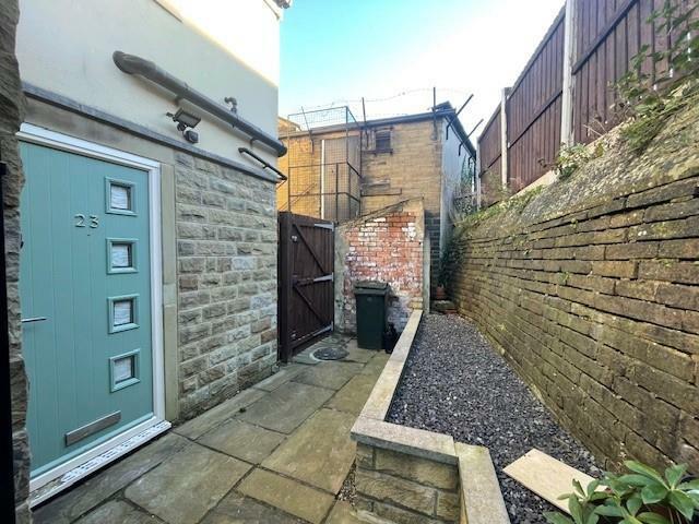 Additional property image - Highgate Road, Queensbury, Bradford