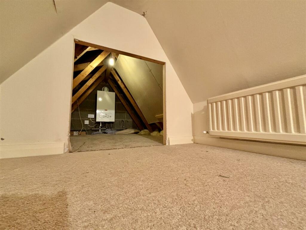 Additional property image - Bramble Close, Clayton, Bradford