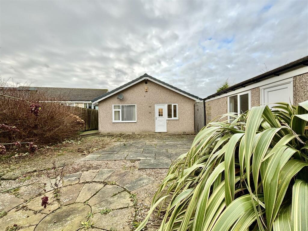 Additional property image - Bramble Close, Clayton, Bradford