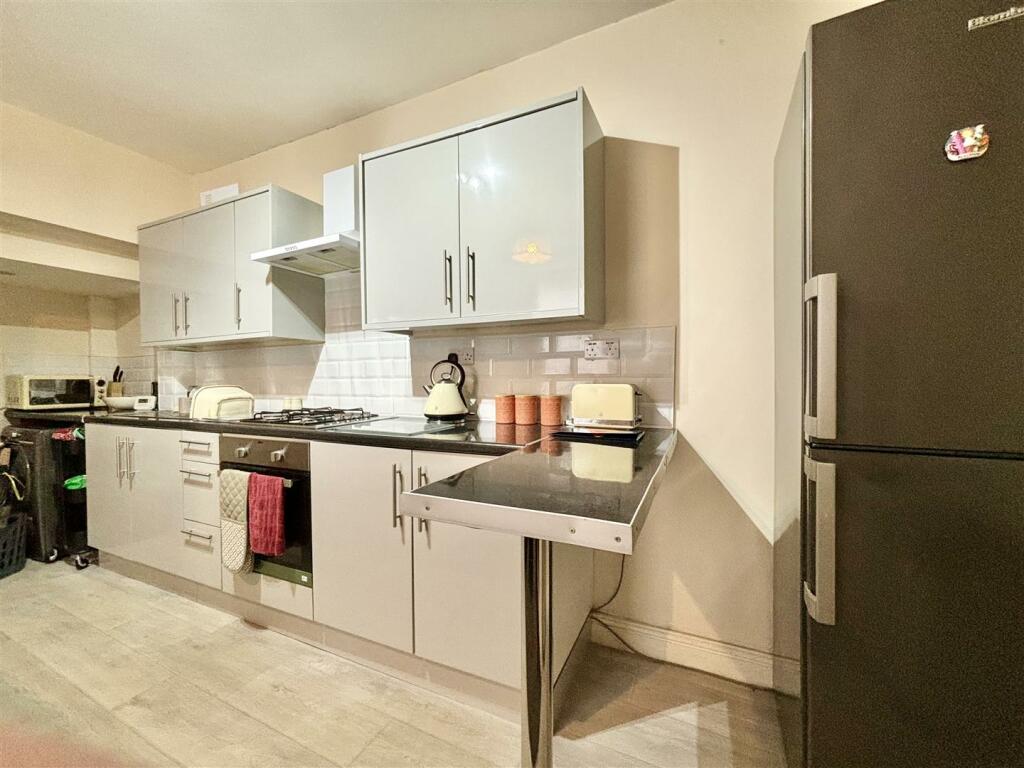 Additional property image - Albion Place, Thornton, Bradford