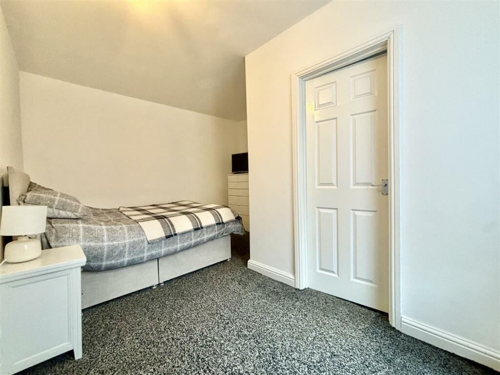 Additional property image - Albion Place, Thornton, Bradford
