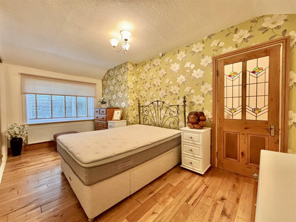 Additional property image - Highgate Road, Clayton Heights, Bradford